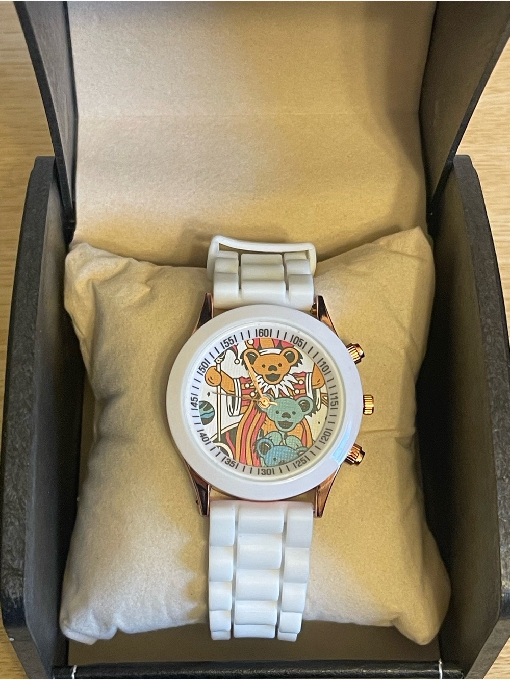 White Silicone Strap Watch with Colorful Bear Dial